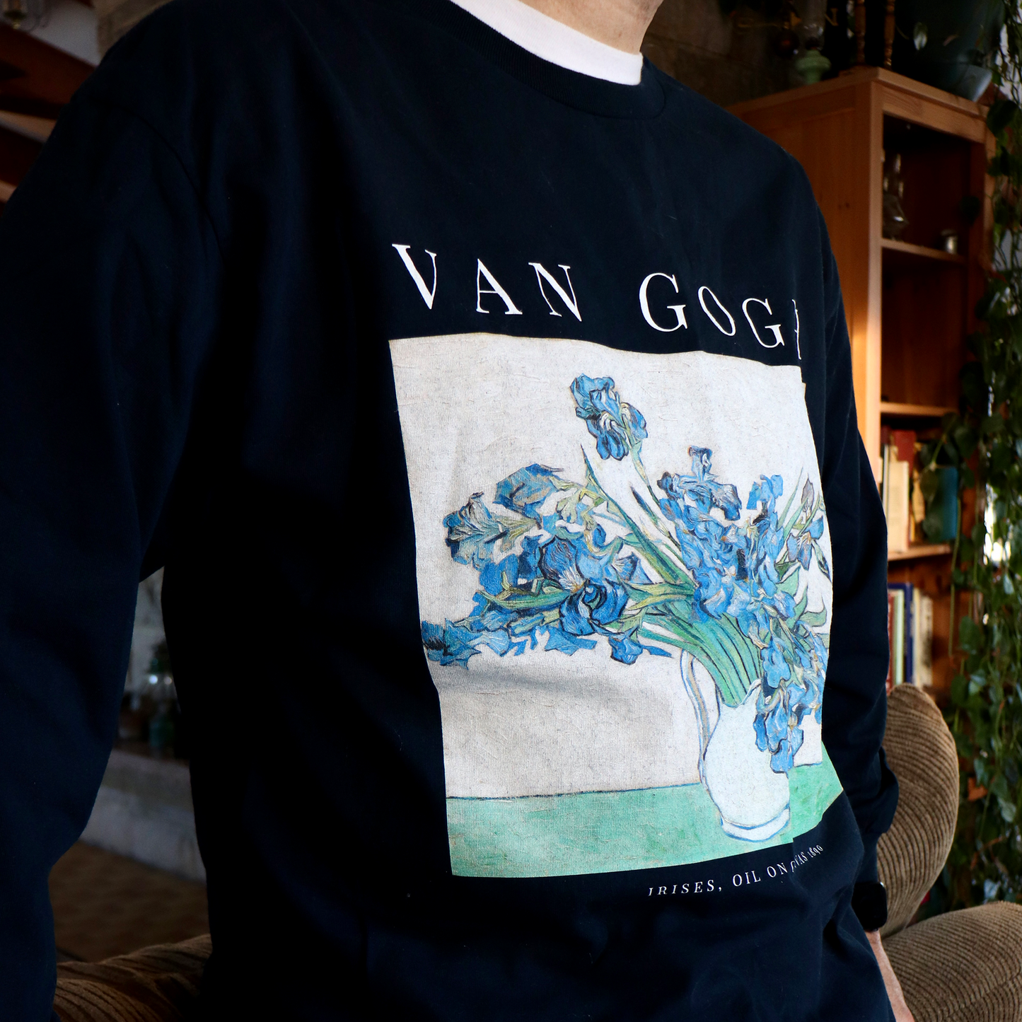man wearing size large of the navy vincent van gogh long sleeve t shirt